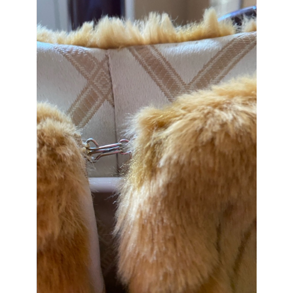 Women's Unbranded Tan reversible Faux Fur Jacket size L - Picture 2 of 6